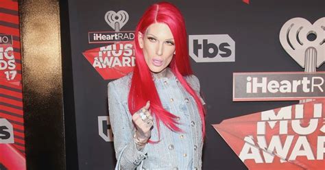 Jeffree Star poses in thong in cheeky post and asks .